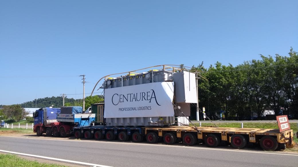 Carga de projeto da Centaurea — transformador super dimensionado em transporte rodoviário